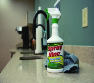 Heavy Duty Cleaner/Degreaser/Disinfectant, 1 gal Bottle